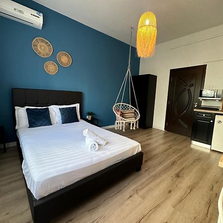 Central Studio Sapphire Lägenhet Bukarest Exteriör bild